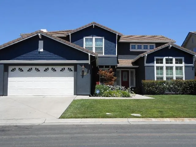 6336 Riverbank Cir photo 1