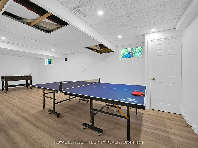 1218 Rideau Bend Cres — Photo 39