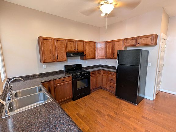 2nd image of 4823 Sciota St #1