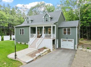 3 Sundorf St, Moultonboro, NH 03254
