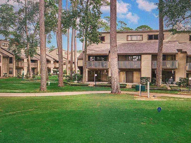 12900 Walden Rd #105A — Photo 17