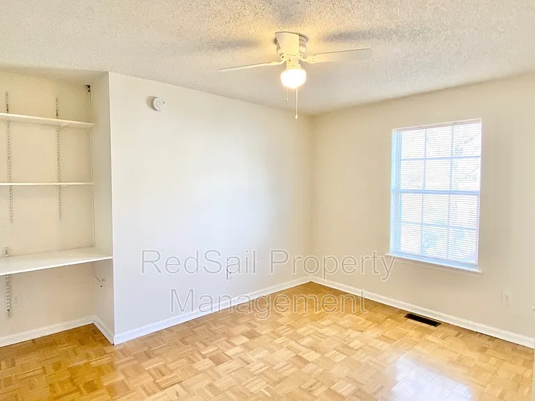 129 Watson Dr — Photo 19