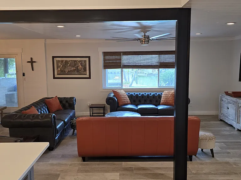 8433 Flagstone Dr — Photo 24