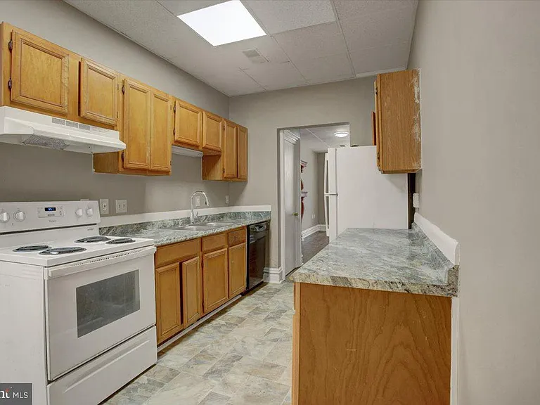 60 E Washington St #1E — Photo 6