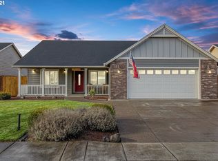 323 Walnut St, Junction City, OR 97448