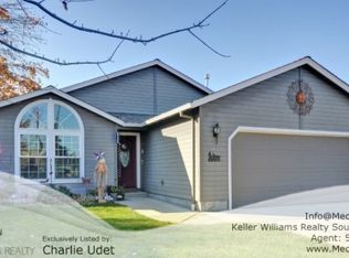 2817 Duell Ave, Medford, OR 97501