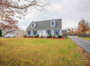 305 17th St, Grottoes, VA 24441