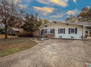 1304 Robertson Rd, Anniston, AL 36207