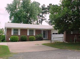 918 W 6th St, Sheridan, AR 72150