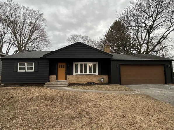 254 W Craig Hill Dr, Rochester, NY 14626