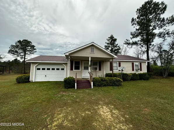 60 Evans Mill Cir, Roberta, GA 31078