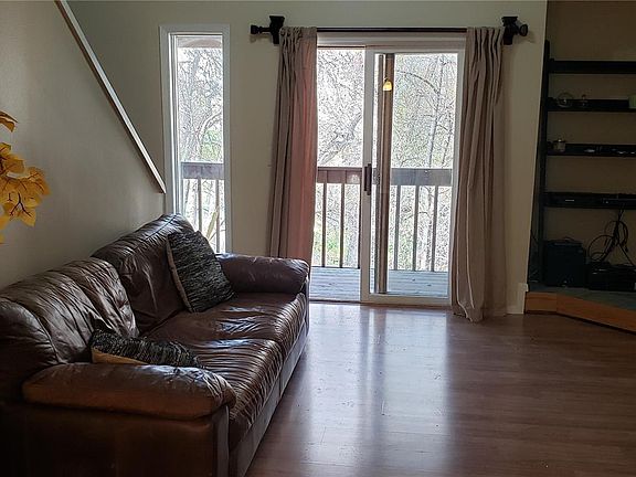 2nd image of 2992 Shadow Creek Dr APT 303