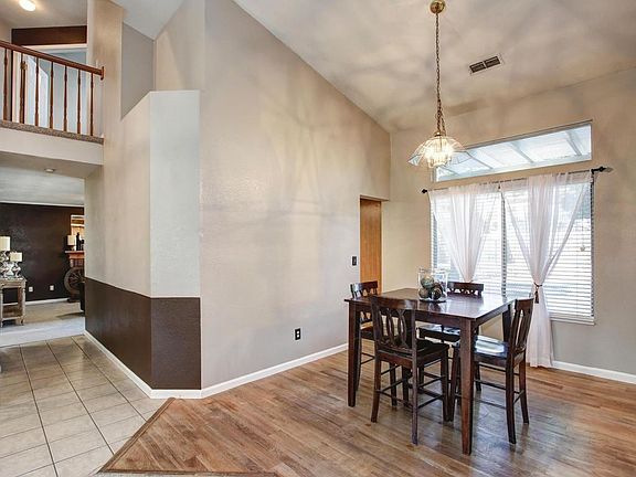 5th image of 8216 Newbury Park Ct