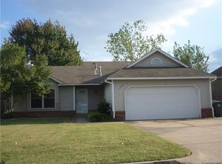 7504 E 89th Pl, Tulsa, OK 74133