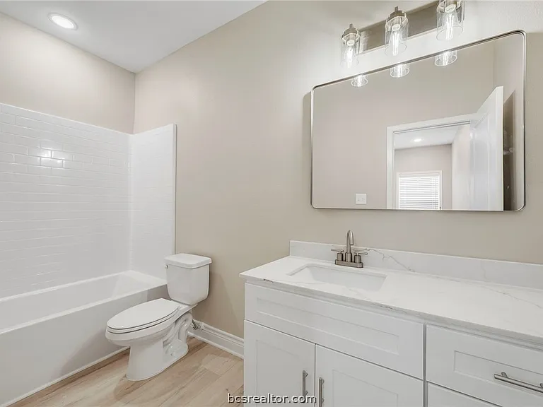 3213 Link St #112 — Photo 11