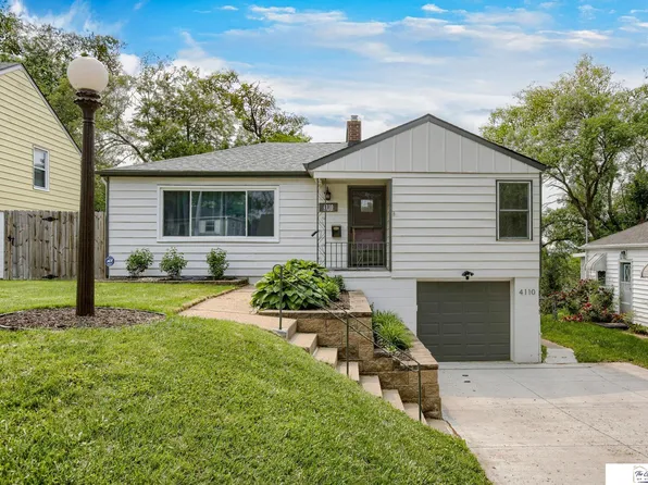 4110 N 54th St, Omaha, NE 68104