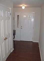 2nd image of 67 Mews Ln