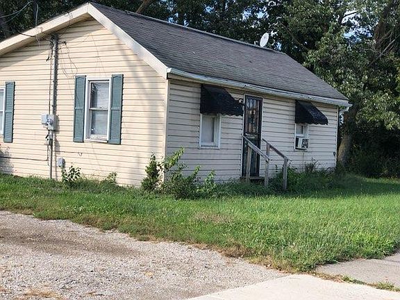 2nd image of 3895 Alum Creek Dr