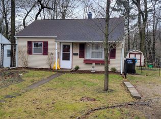 2601 Wellington Rd, Kalamazoo, MI 49008