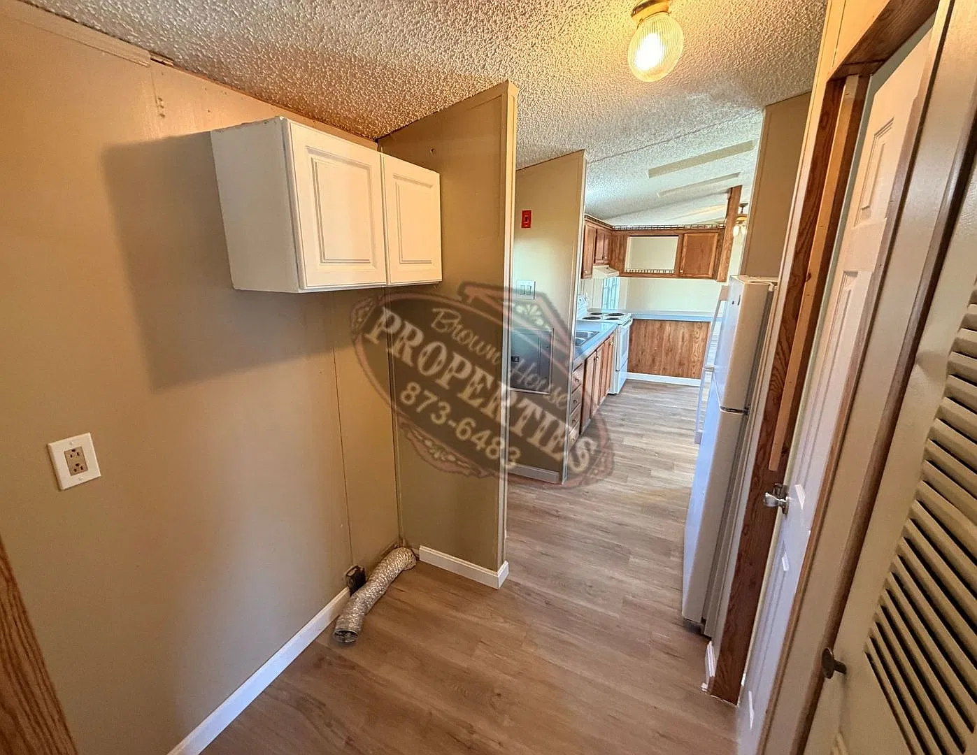 | 1 Greeley St, Oakland, ME 04963 | 1 BD | 1 BA | — Photo 4