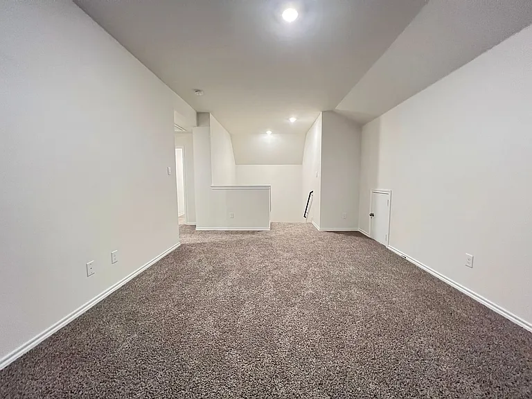 13156 Sanctuary Dr — Photo 8
