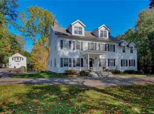 325 Douglas Rd, Chappaqua, NY 10514