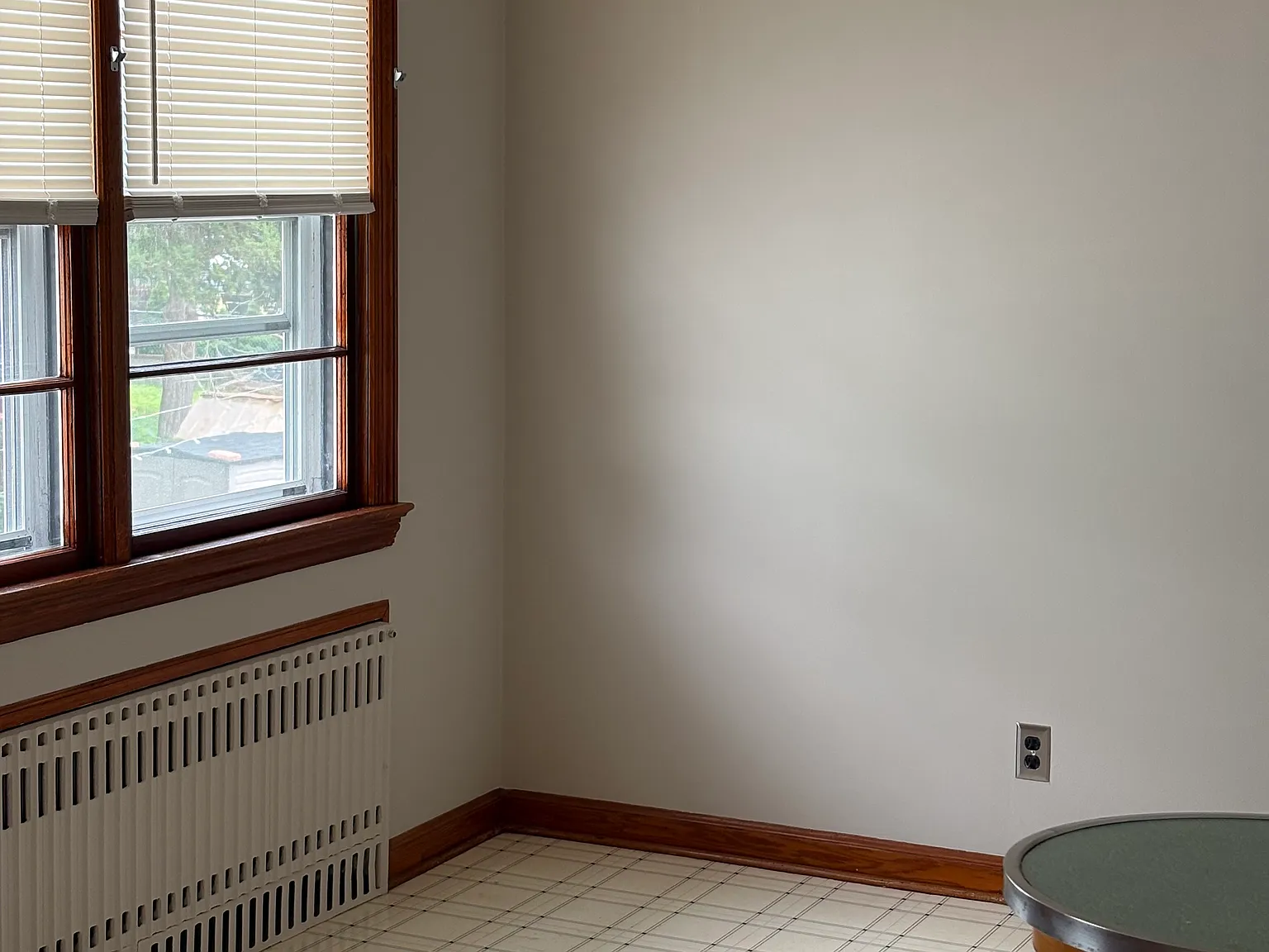 2 bed, 1350 sqft, $1,800 — Photo 3