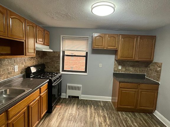 5th image of 54 S Munn Ave #5-H