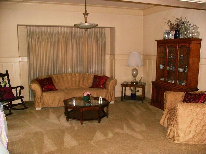 1st image of 5470 Hillcrest Dr