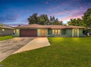 526 SE 34th St, Cape Coral, FL 33904