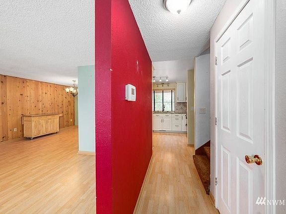 5th image of 9311 159th Street Ct E