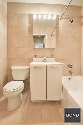 Rented by Bond New York | media 15