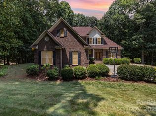 689 Presbyterian Rd, Mooresville, NC 28115