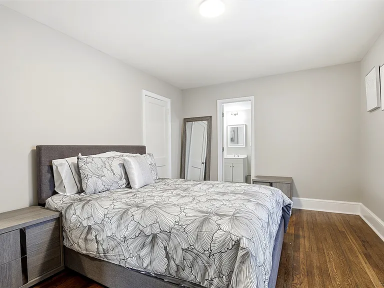 125 S Little Church St — Photo 13