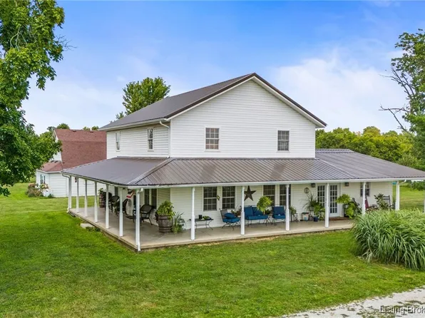 11346 Bennington Pike, Vevay, IN 47043