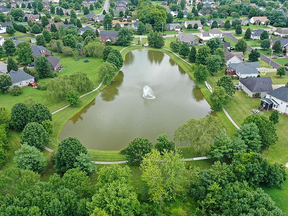 3rd image of 1303 Wentworth Dr