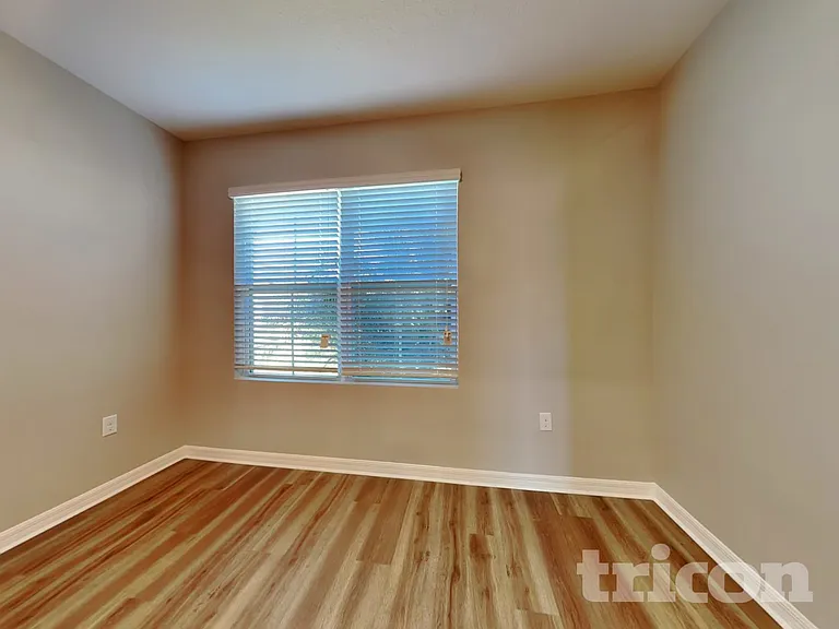 991 Summer Glen Dr — Photo 12