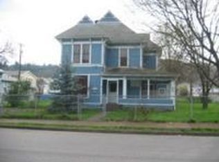 1445 SE Mill St APT 1, Roseburg, OR 97470
