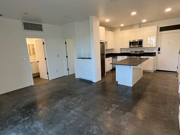 2nd image of 4073 Albatross St APT 5