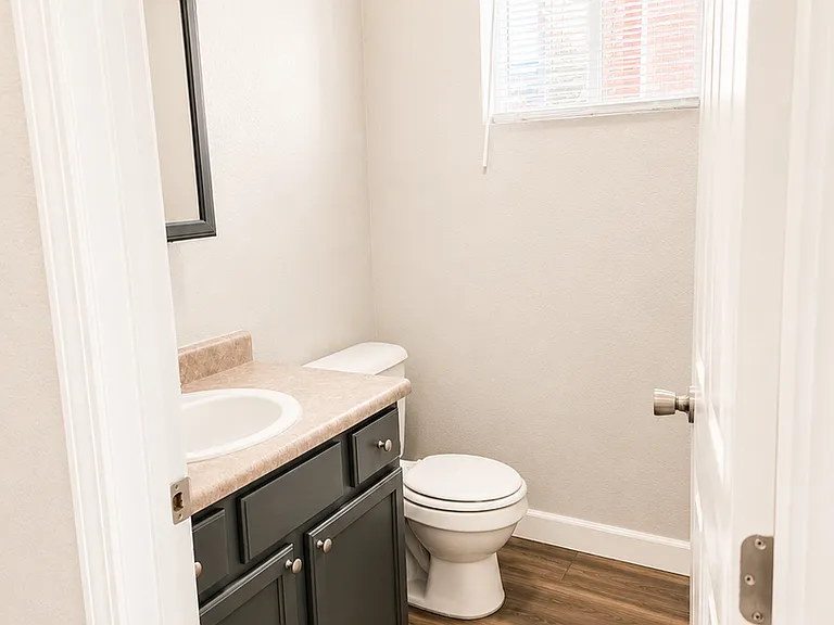 Midtown Flats - Duplex — Photo 14