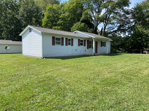 27 Cayden Ln, Russell Springs, KY 42642