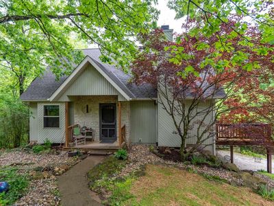 7212 E Pine Grove Rd, Bloomington, IN, 47401