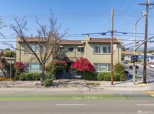 902 40th St, Oakland, CA 94608