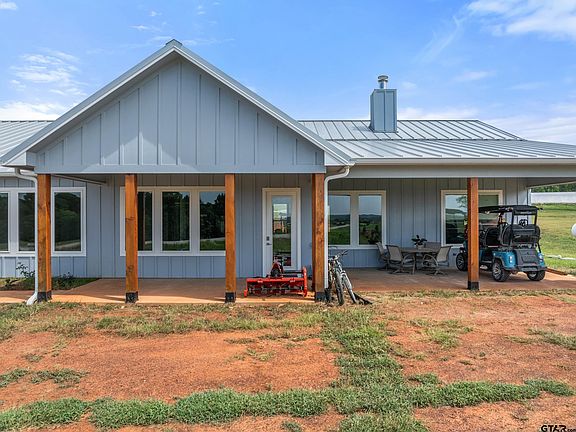 3rd image of 16634 Caeli Heights Ct
