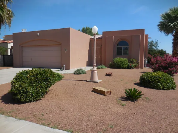 2041 Corn Dr, Las Cruces, NM 88001