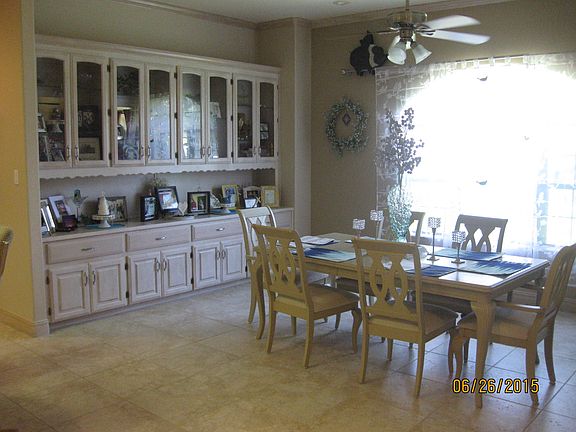 Dining Room w/ Built-Ins