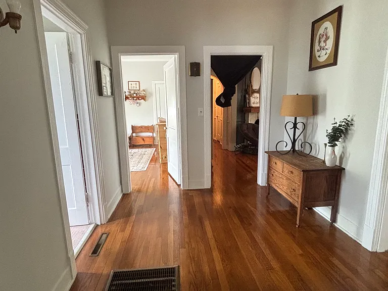 3318 Jefferson St — Photo 19