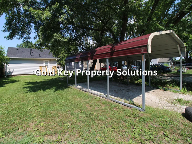 2636 Central Ave — Photo 6
