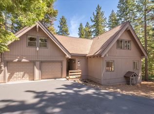 560 Old County Rd, Carnelian Bay, CA 96140