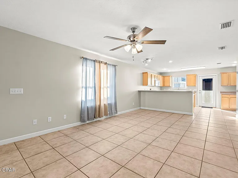 2110 Sterling Cove Blvd — Photo 6